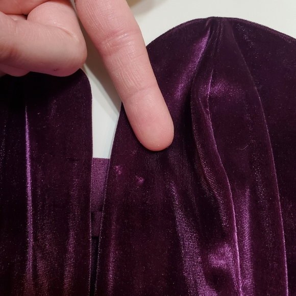 NWT Victoria's Secret deep v-neck velvet corset. Bustier. Strapless. Lace. M. - Picture 3 of 10